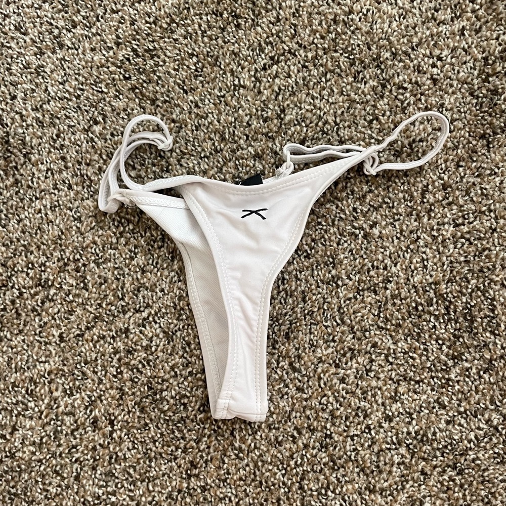boutine la bikini bottom